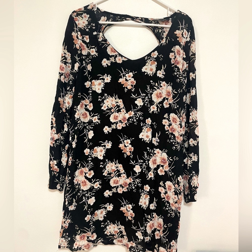 Lily Morgan beautiful floral dress